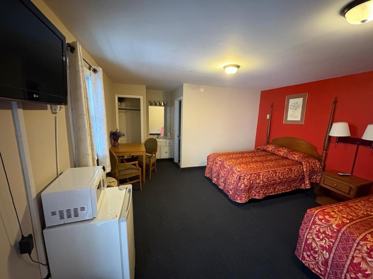 Dutch Motel By Oyo Near Hershey Park ปาร์มไมรา ภายนอก รูปภาพ
