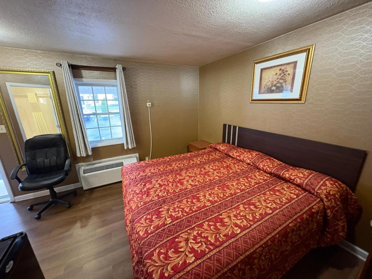 Dutch Motel By Oyo Near Hershey Park ปาร์มไมรา ภายนอก รูปภาพ
