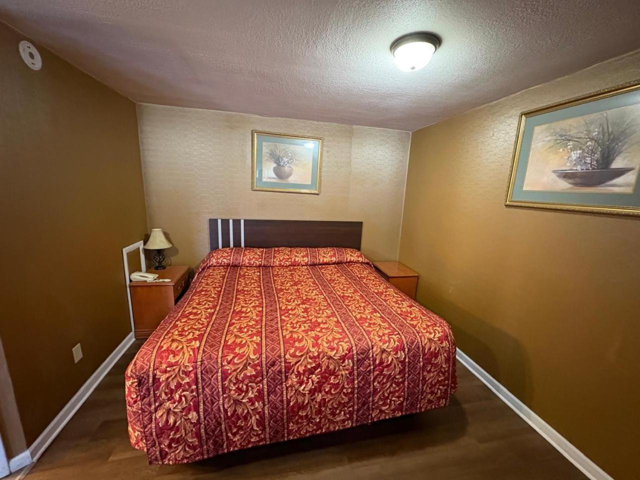 Dutch Motel By Oyo Near Hershey Park ปาร์มไมรา ภายนอก รูปภาพ