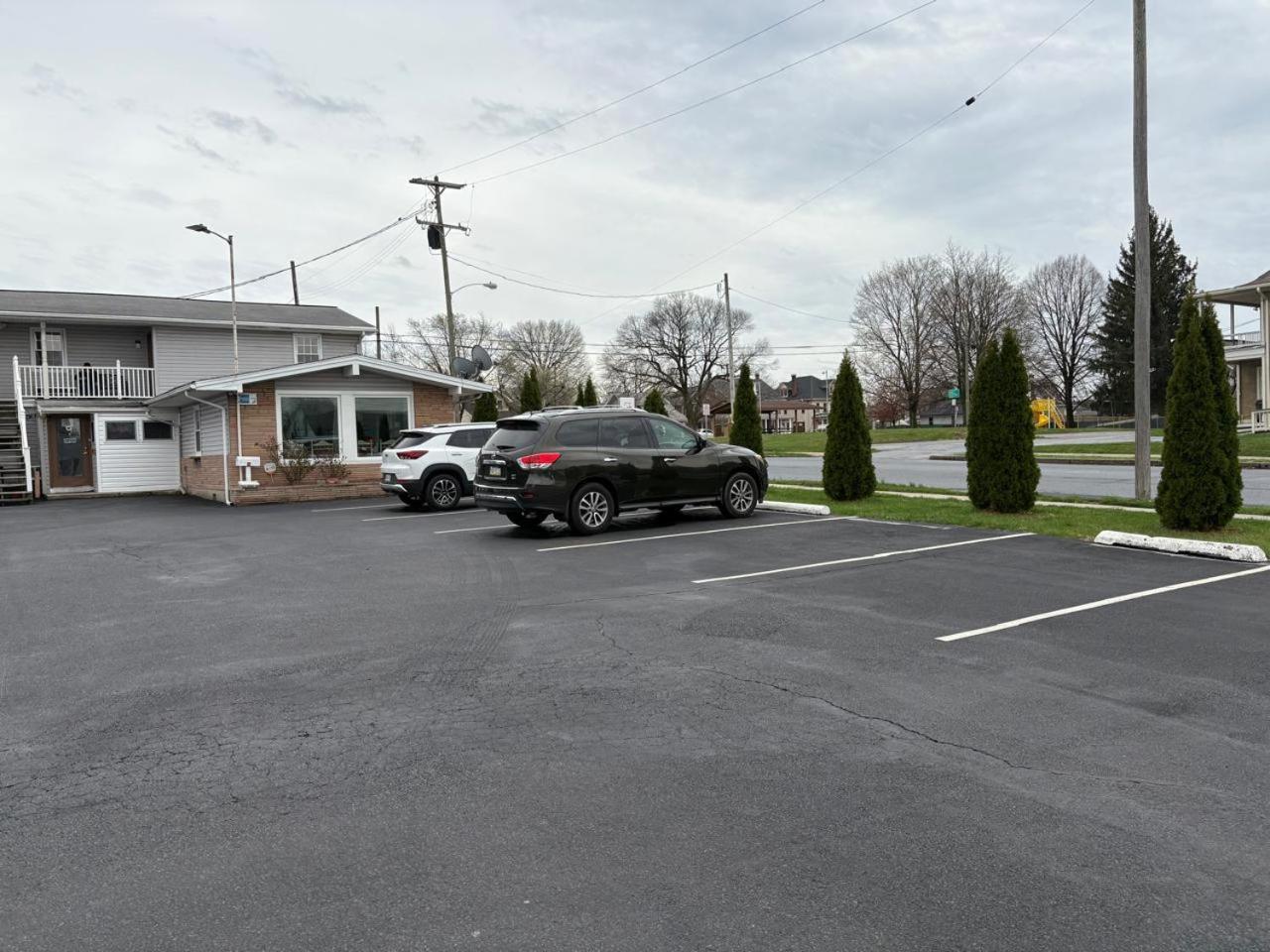 Dutch Motel By Oyo Near Hershey Park ปาร์มไมรา ภายนอก รูปภาพ