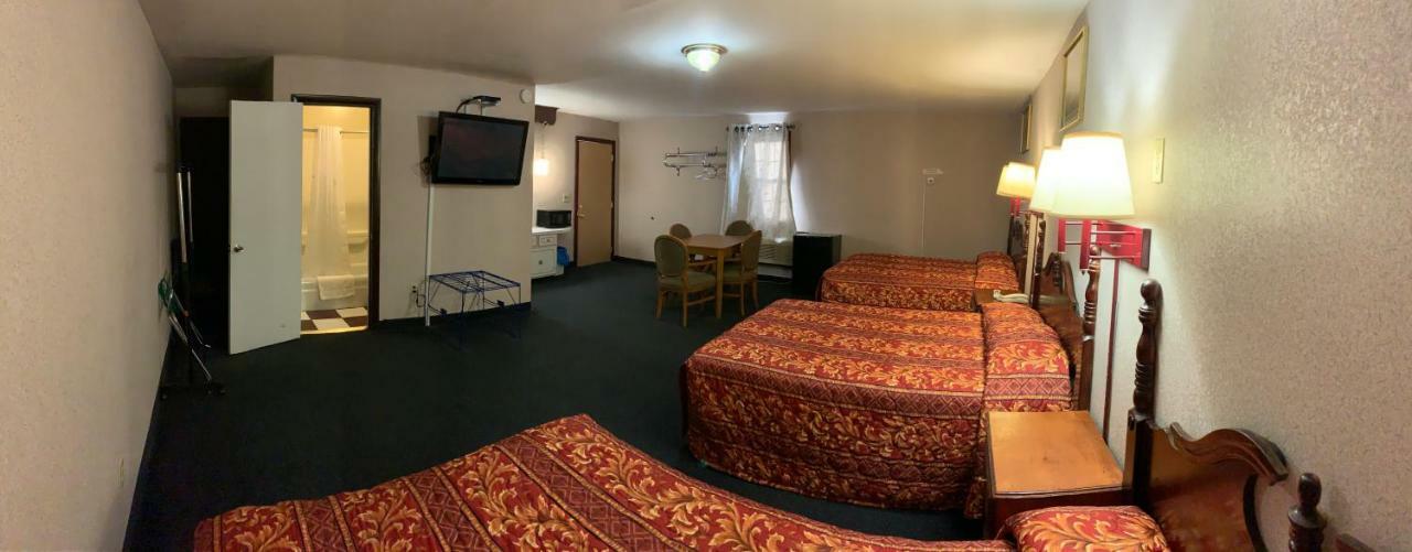 Dutch Motel By Oyo Near Hershey Park ปาร์มไมรา ภายนอก รูปภาพ
