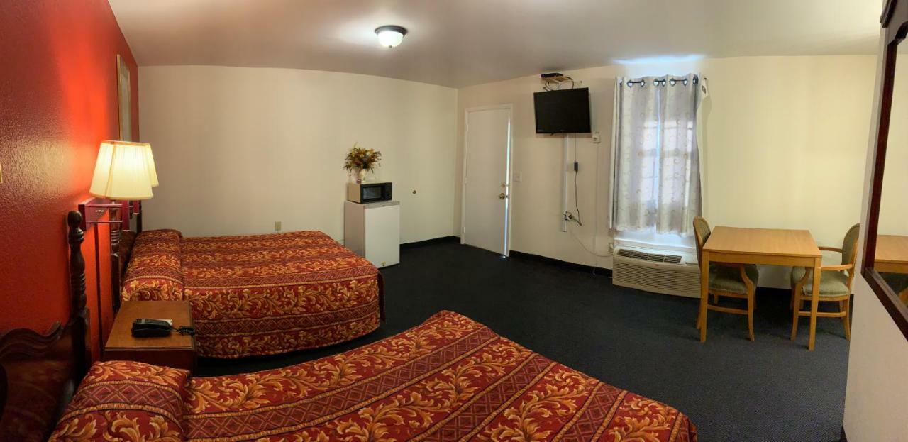Dutch Motel By Oyo Near Hershey Park ปาร์มไมรา ภายนอก รูปภาพ